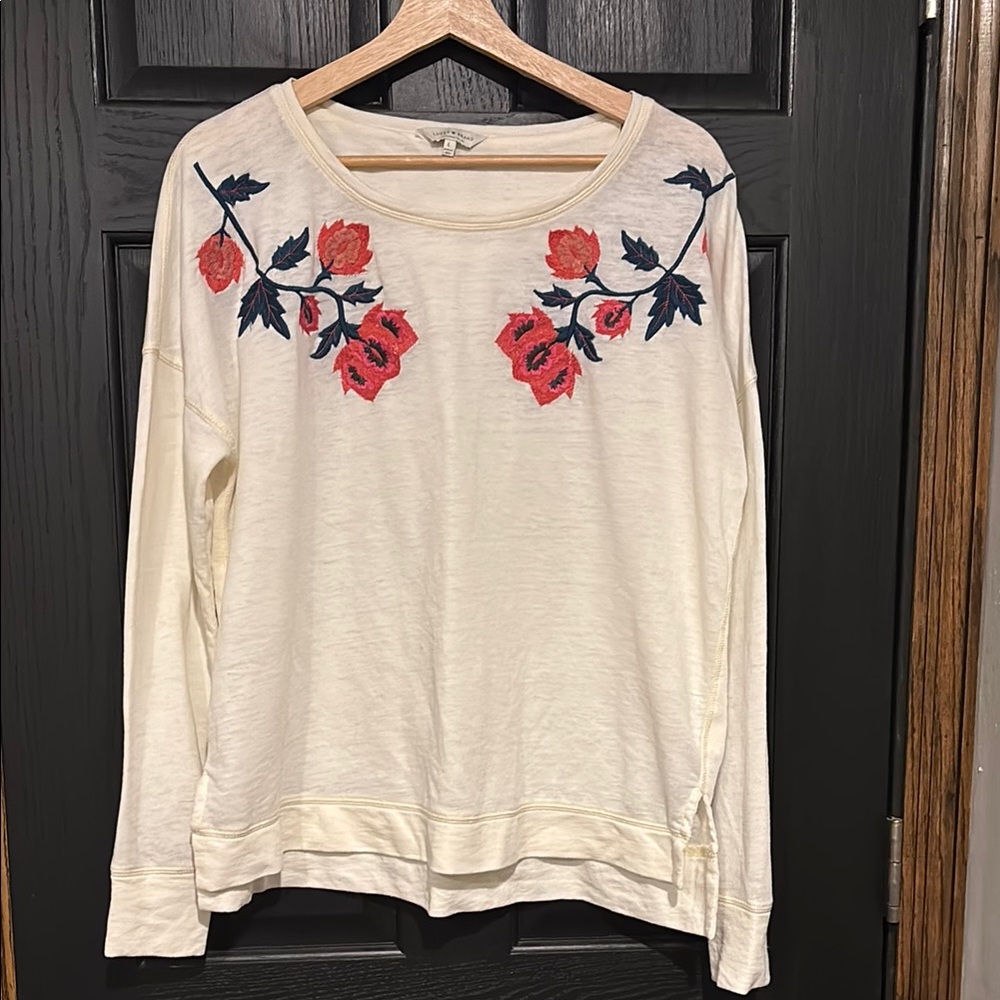 Floral Embroidered Cream Top